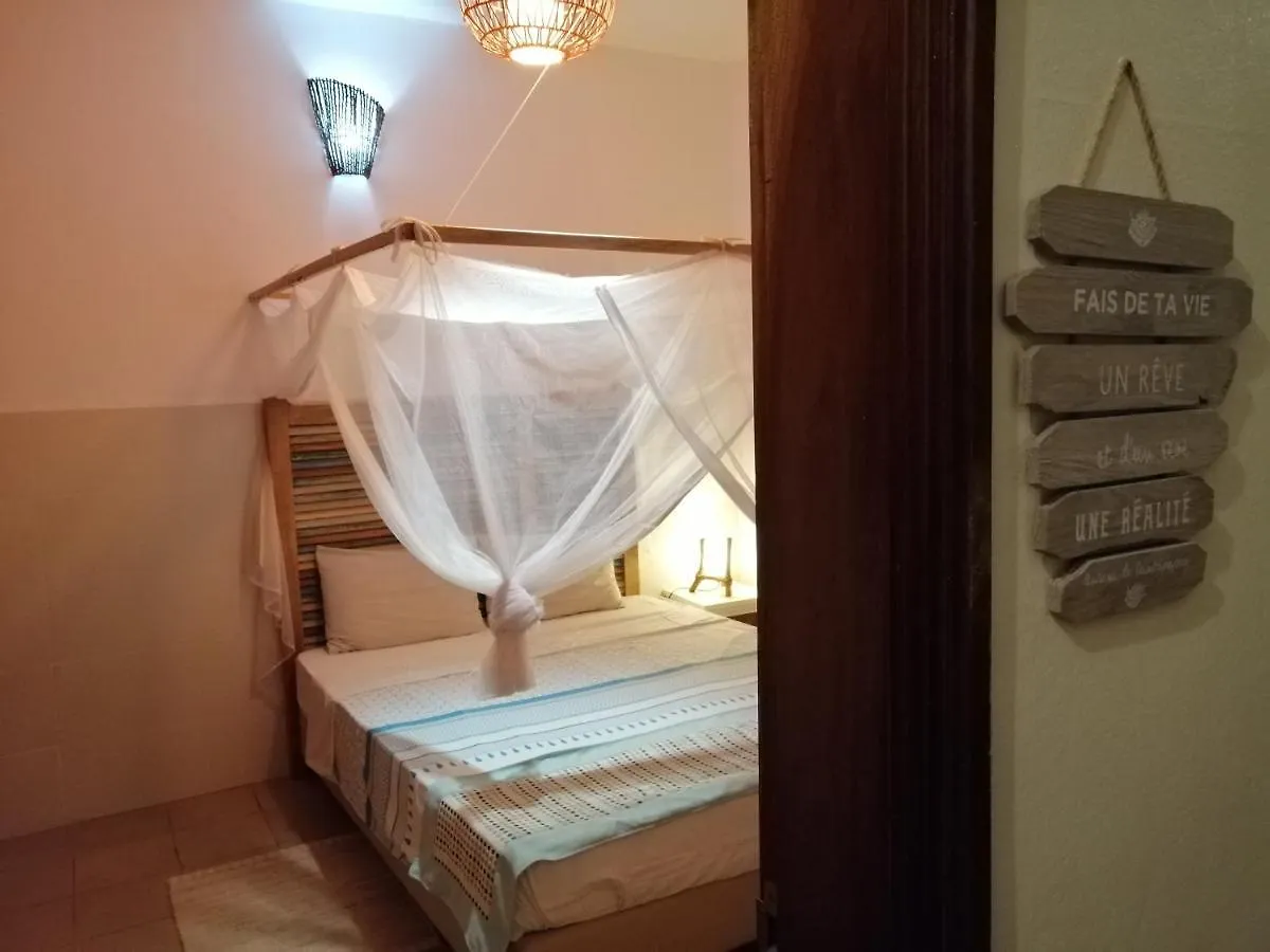 Petit Paradis A Ngor Appartement 4 Pieces Dakar Senegal