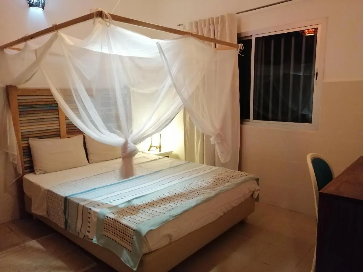 Petit Paradis A Ngor Appartement 4 Pieces Dakar Apartment